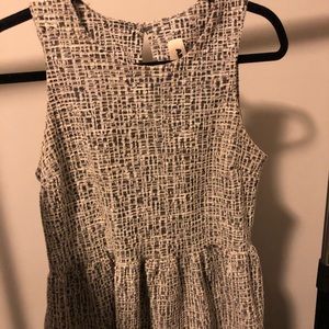 Anthropologie Amadi textured knit gray peplum top